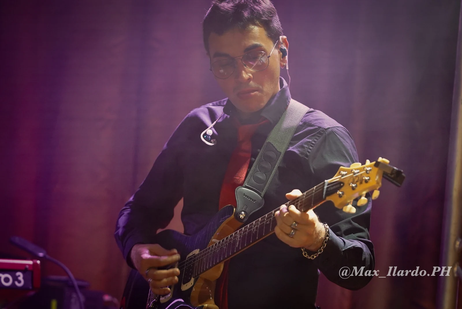 Diego Zizzari alla chitarra